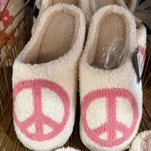 Cozy Pink Peace Sign Slippers